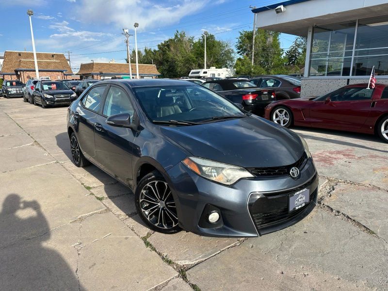 Used 2015 Toyota Corolla S FWD image 1