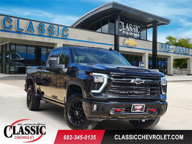 Used 2025 Chevrolet Silverado 2500 LTZ w/ Trail Boss Package AWD/4WD image 1