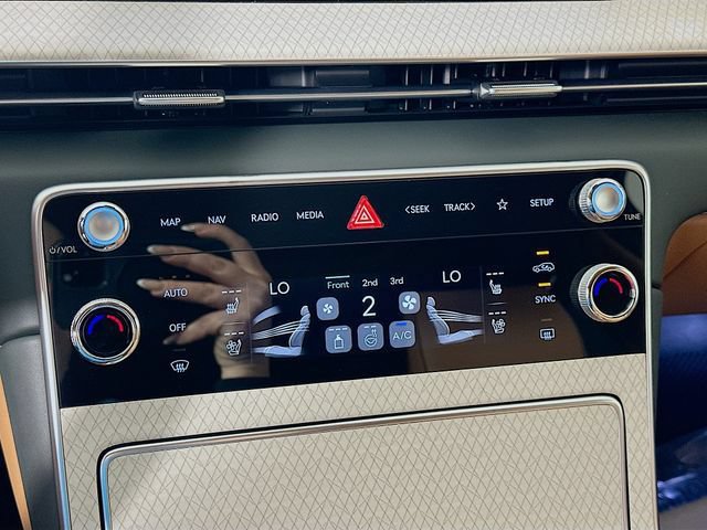 New 2026 Genesis GV80 3.5T Prestige AWD/4WD image 14