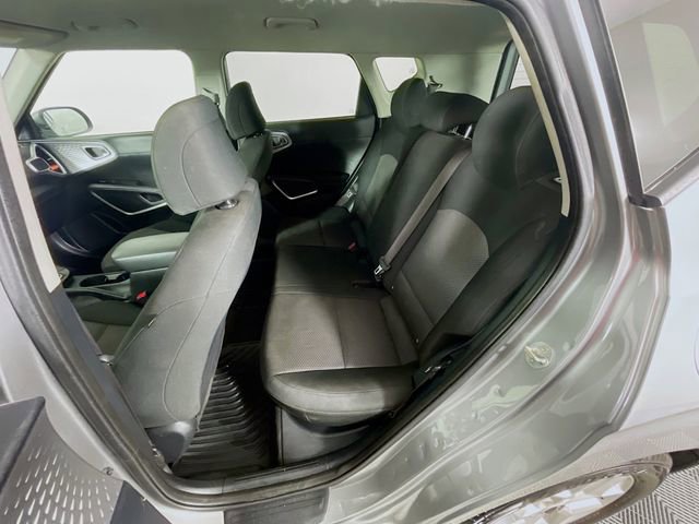 Used 2022 Kia Soul LX w/ Technology Package image 23