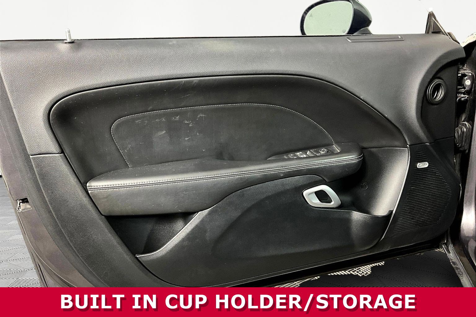 Used 2016 Dodge Challenger R/T Plus image 17