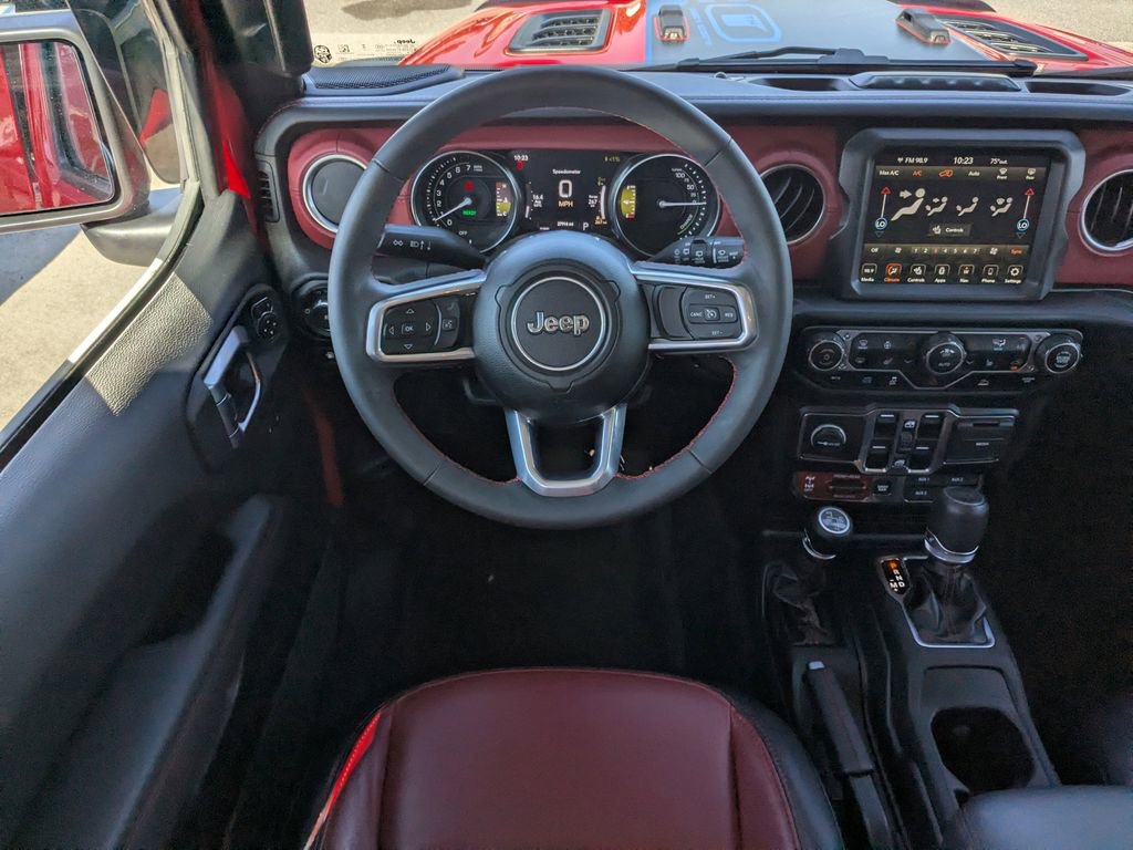 Used 2023 Jeep Wrangler Unlimited Rubicon 4xe AWD/4WD image 15