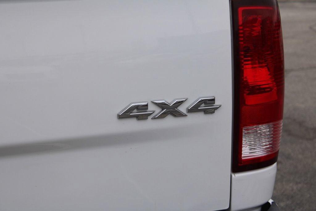 Used 2019 RAM 1500 Express w/ Express Value Package image 9