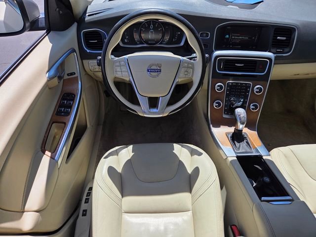 Used 2016 Volvo S60 T5 Inscription Platinum FWD image 13
