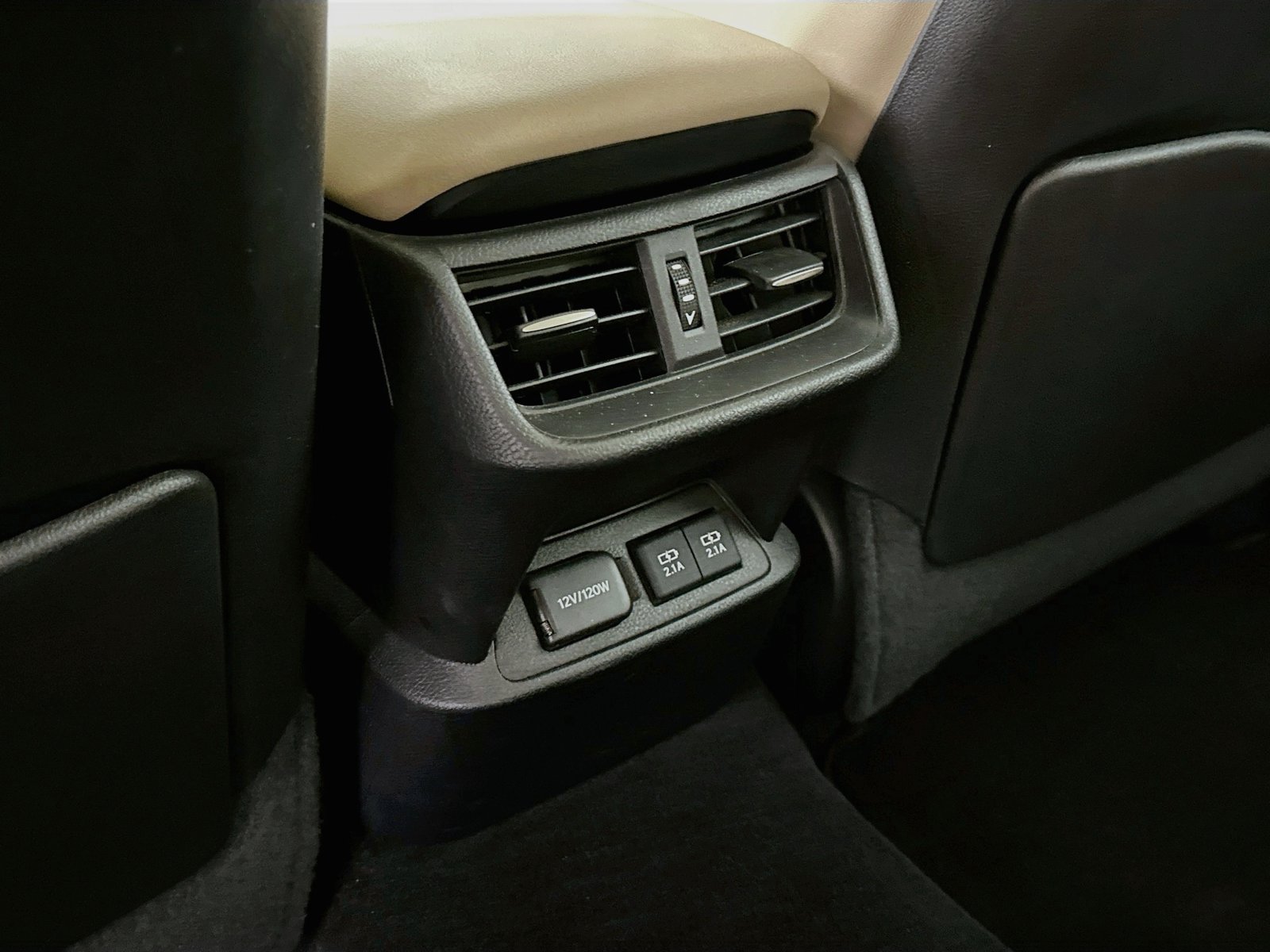 Used 2020 Lexus ES 300h w/ Premium Package FWD image 26