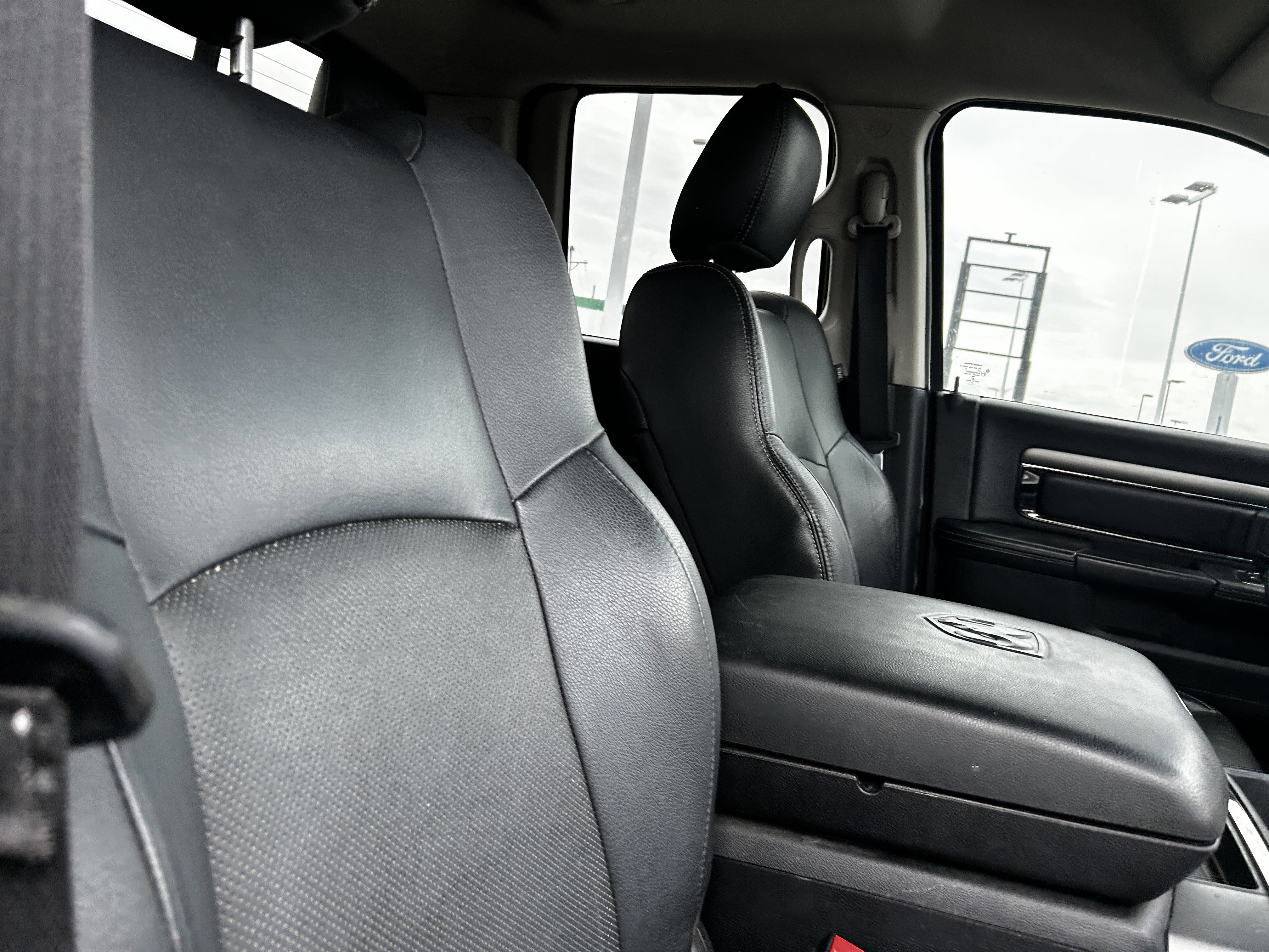 Used 2014 RAM 1500 Sport w/ Remote Start & Security Group image 13