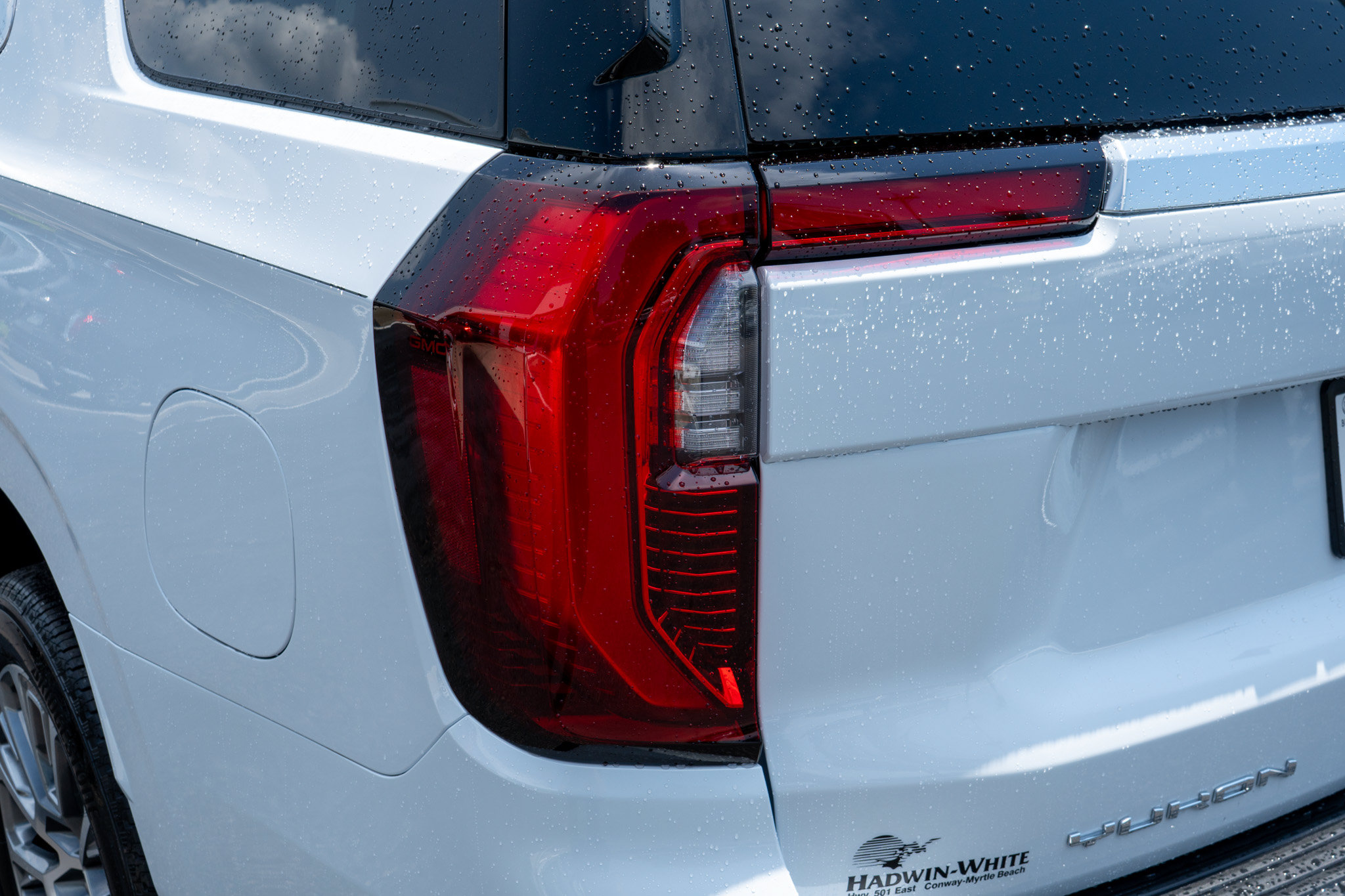 New 2026 GMC Yukon Denali w/ Denali Reserve Package AWD/4WD image 10