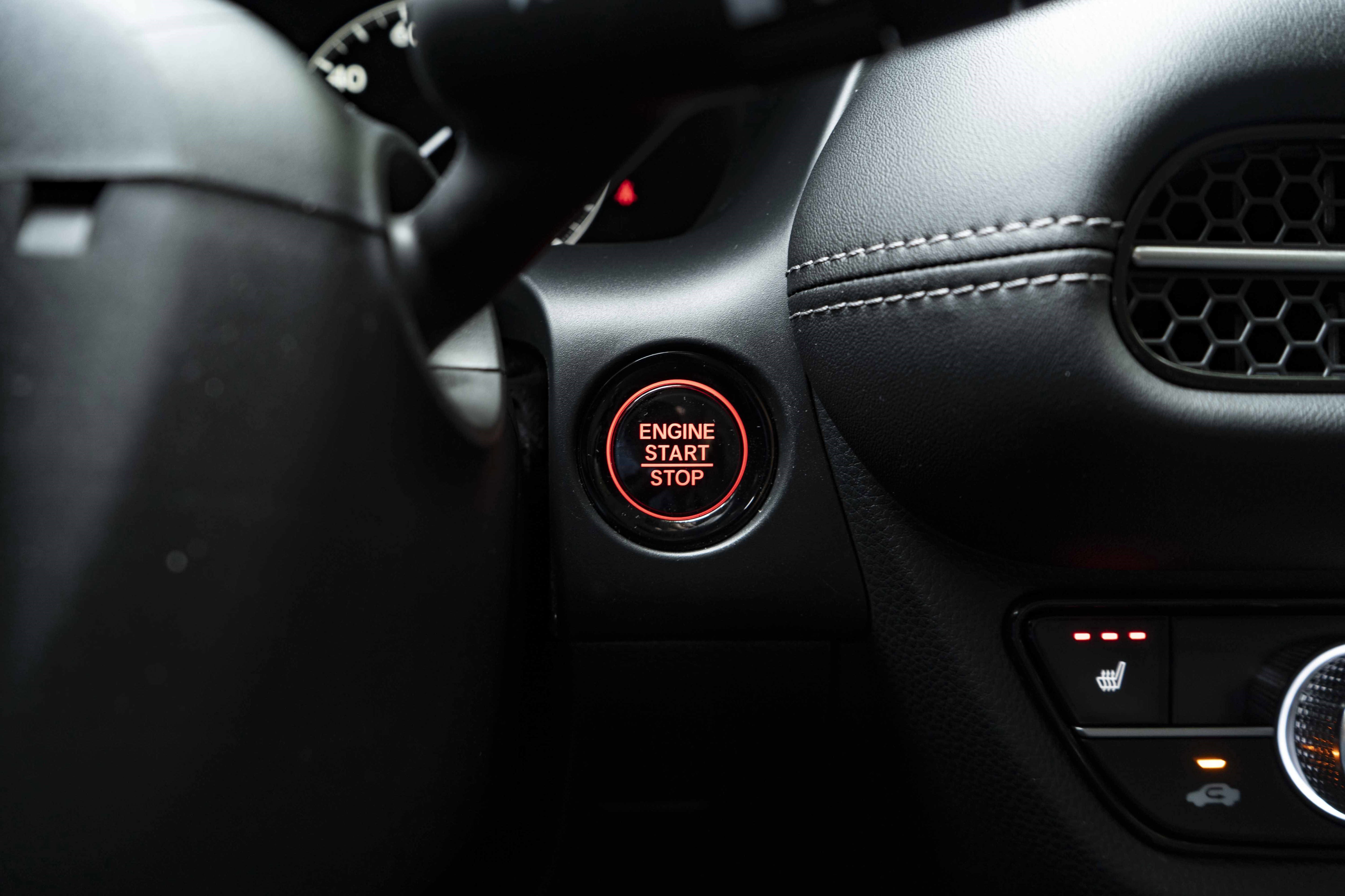 Used 2024 Honda HR-V EX-L image 25