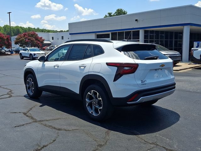 New 2026 Chevrolet Trax LT w/ LT Convenience Package FWD image 4