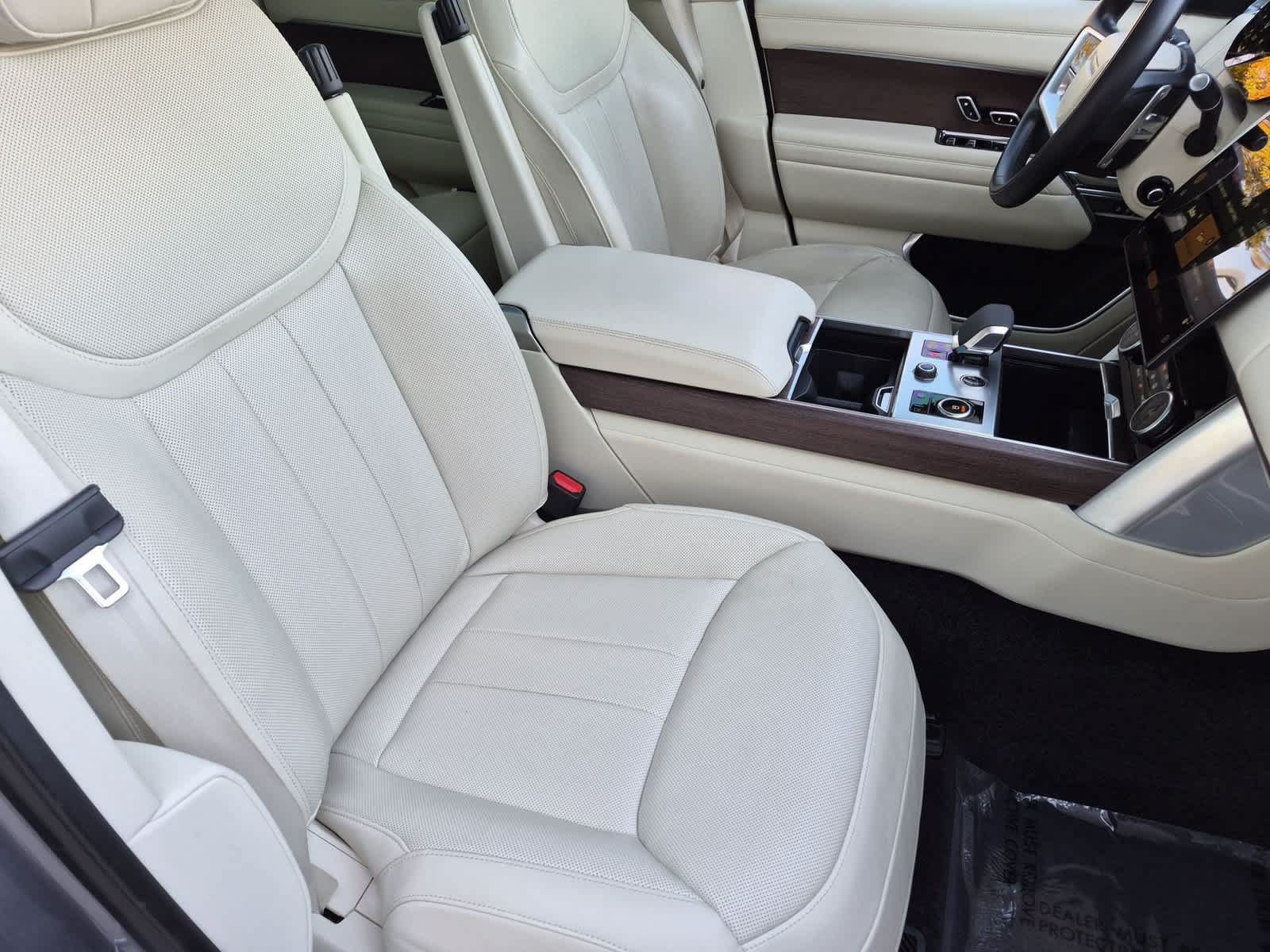 Certified 2023 Land Rover Range Rover SE AWD/4WD image 23