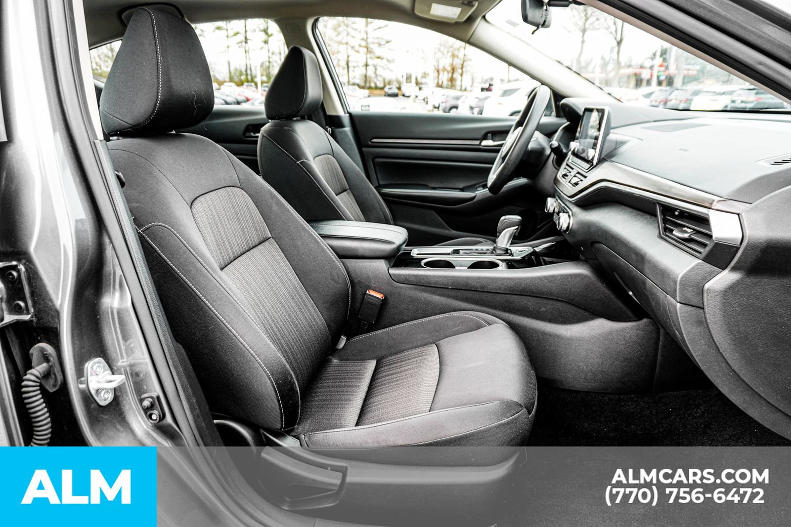 Used 2024 Nissan Altima 2.5 SV image 23