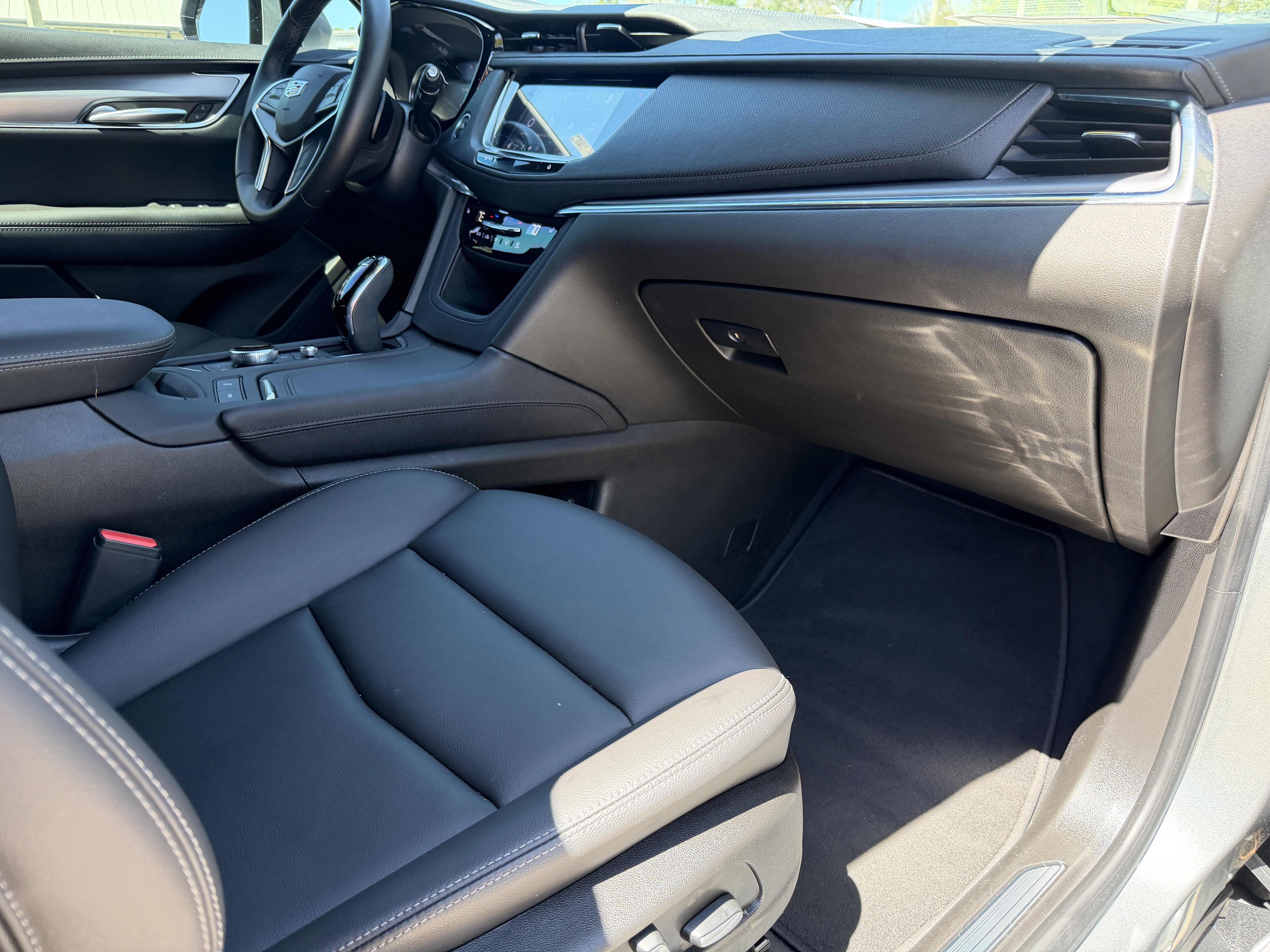 Used 2023 Cadillac XT5 Luxury image 12