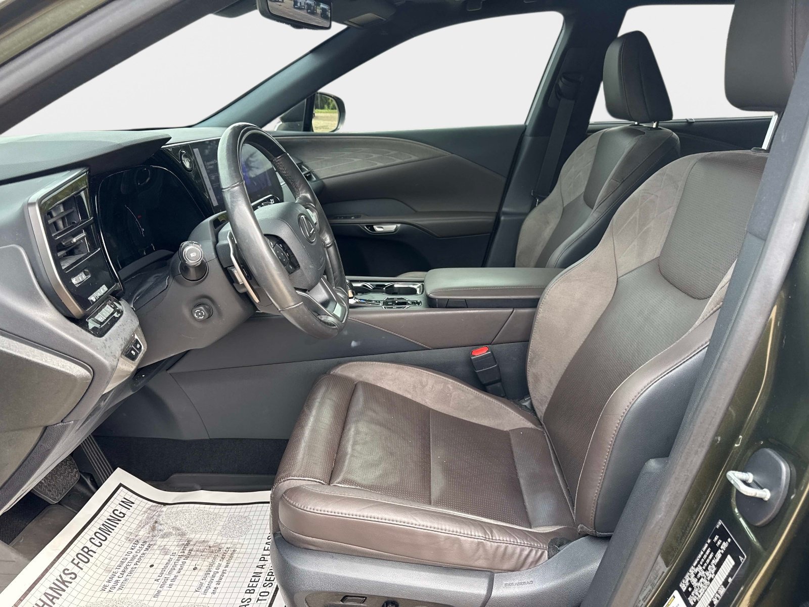 Used 2023 Lexus RX 350 FWD w/ Accessory Package (Z1) image 18
