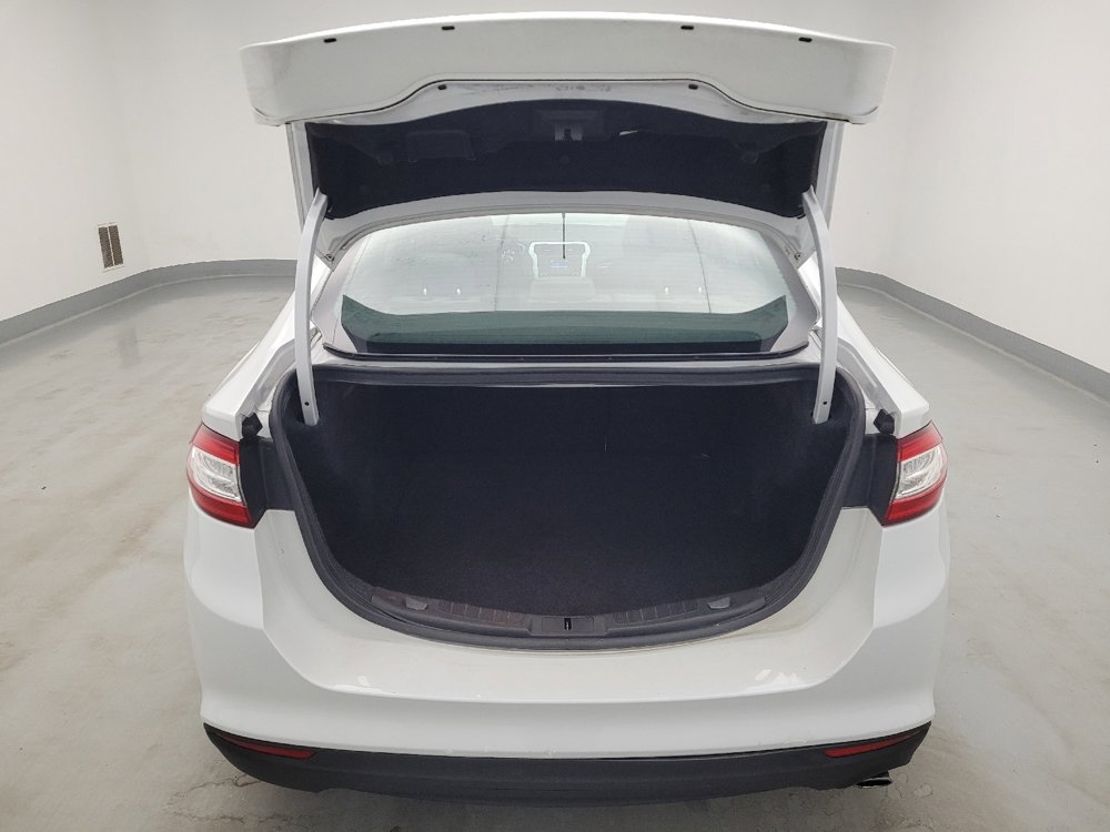 Used 2016 Ford Fusion S FWD image 29
