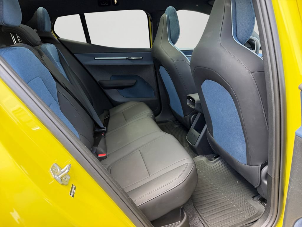 Certified 2025 Volvo EX30 Ultra AWD/4WD image 9