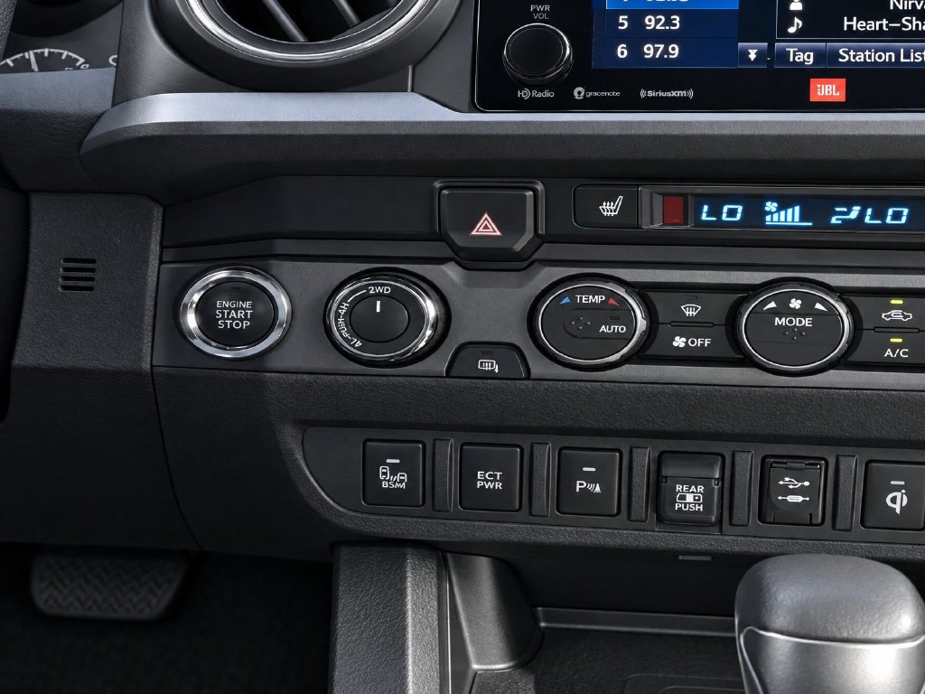 Used 2019 Toyota Tacoma TRD Sport AWD/4WD image 14