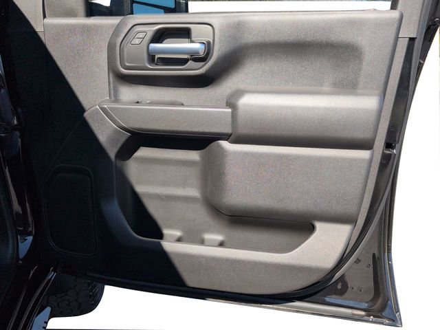 Used 2022 Chevrolet Silverado 2500 Custom w/ Custom Value Package image 22