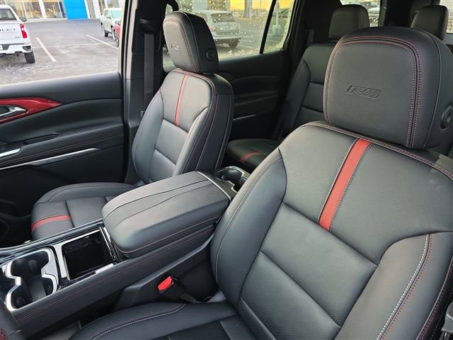 Used 2024 Chevrolet Traverse RS w/ LPO, Floor Liner Package image 18