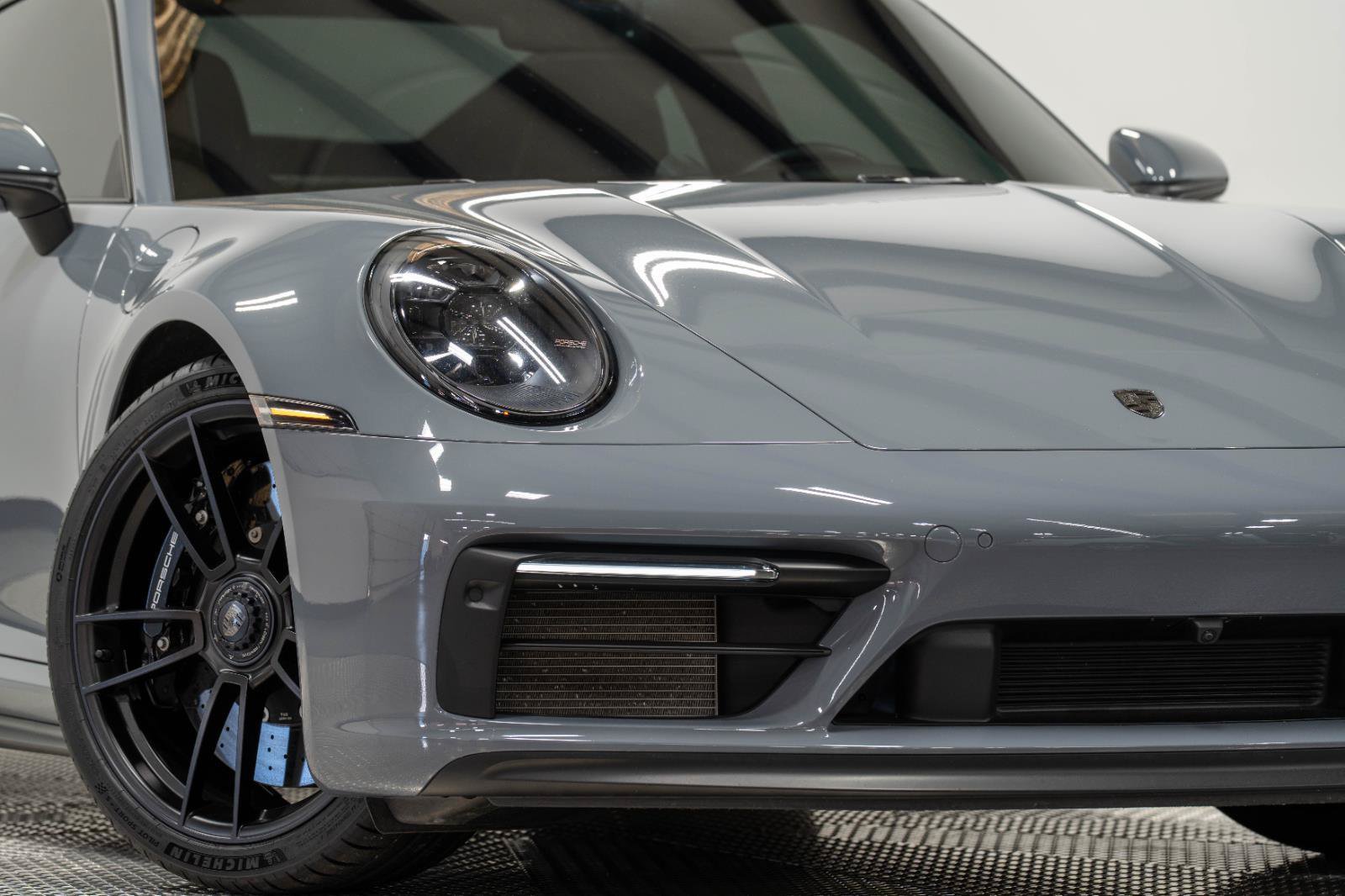 Used 2023 Porsche 911 Carrera GTS RWD image 36