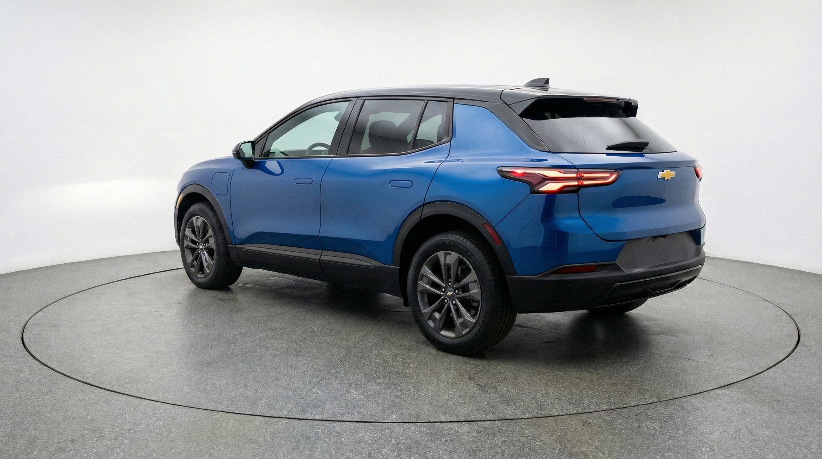 Used 2025 Chevrolet Equinox LT image 6