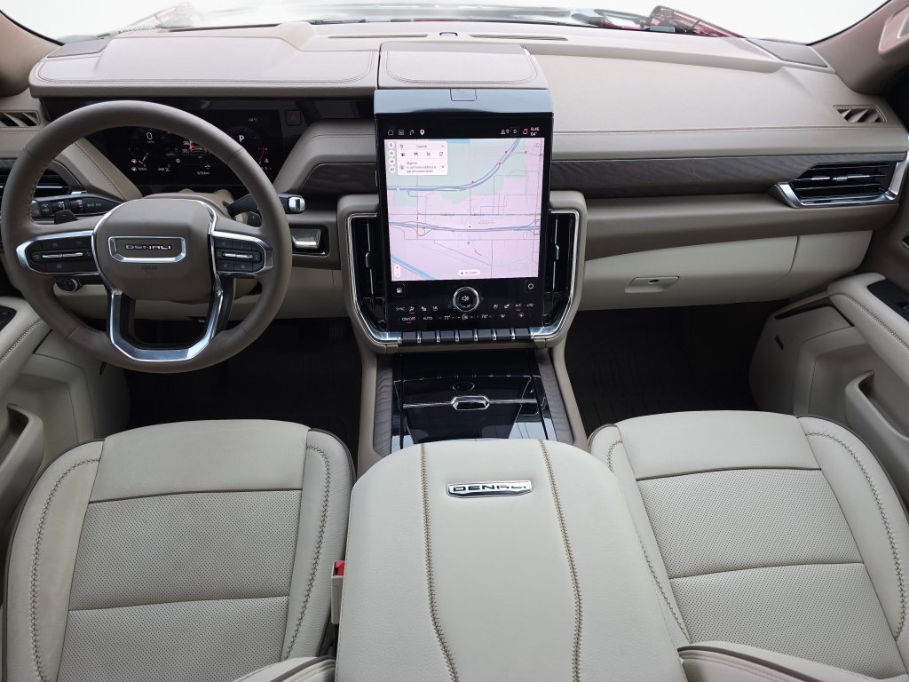 Used 2026 GMC Yukon XL Denali AWD/4WD image 17