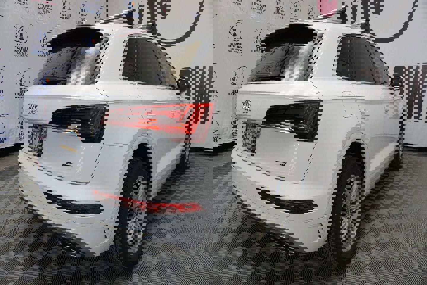 Used 2022 Audi Q5 2.0T Premium w/ Convenience Package image 8