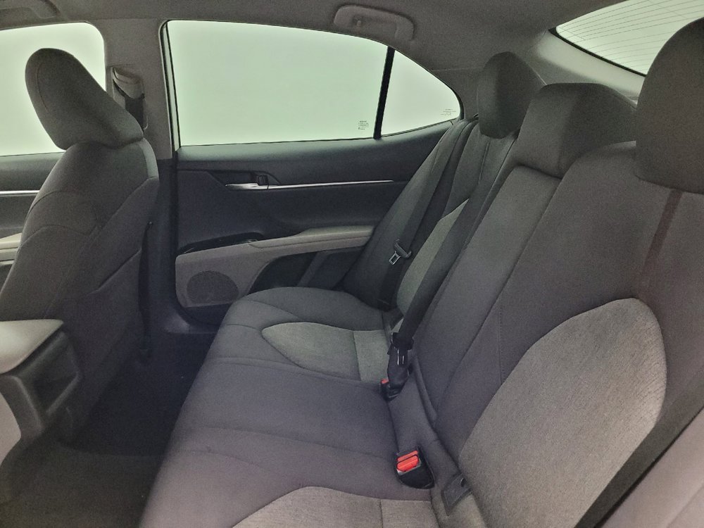 Used 2019 Toyota Camry LE w/ Carpet Mat Package image 18