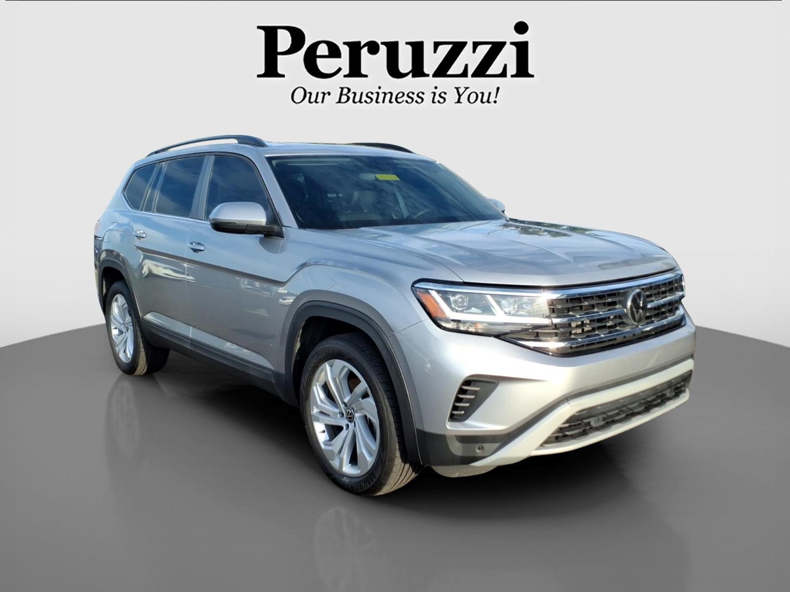Used 2023 Volkswagen Atlas SE FWD image 1