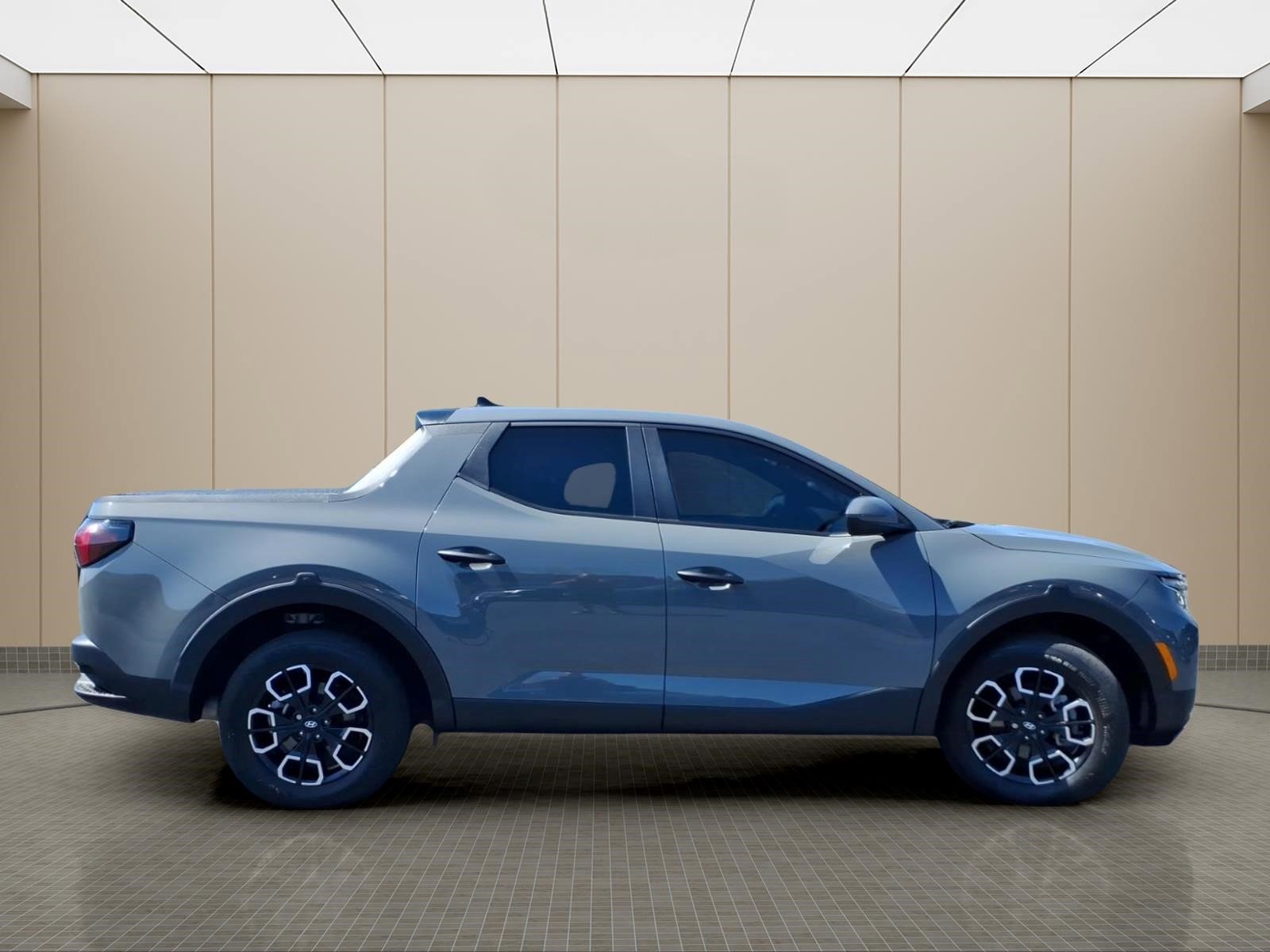 Used 2024 Hyundai Santa Cruz SE image 5