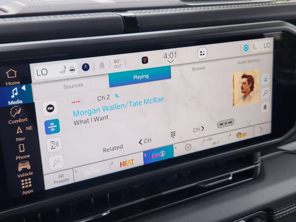 New 2025 Jeep Wrangler Rubicon AWD/4WD image 14