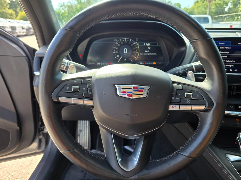 Used 2022 Cadillac CT4 V w/ Technology Package RWD image 19