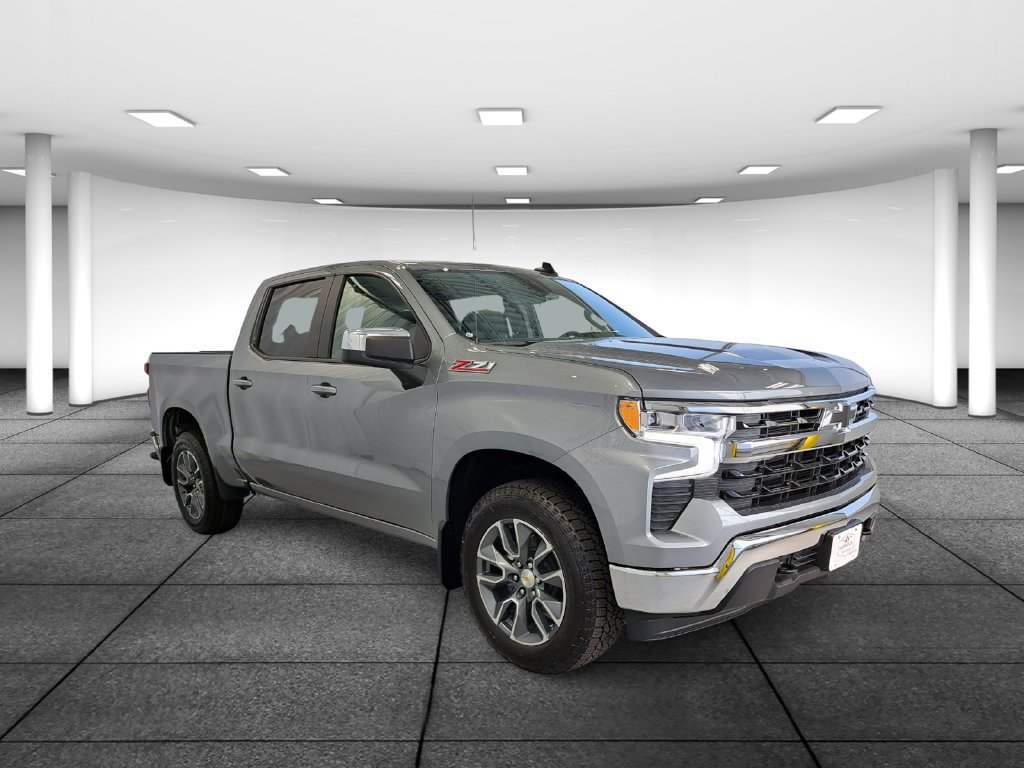 New 2026 Chevrolet Silverado 1500 LT w/ Z71 Off-Road Package AWD/4WD image 3
