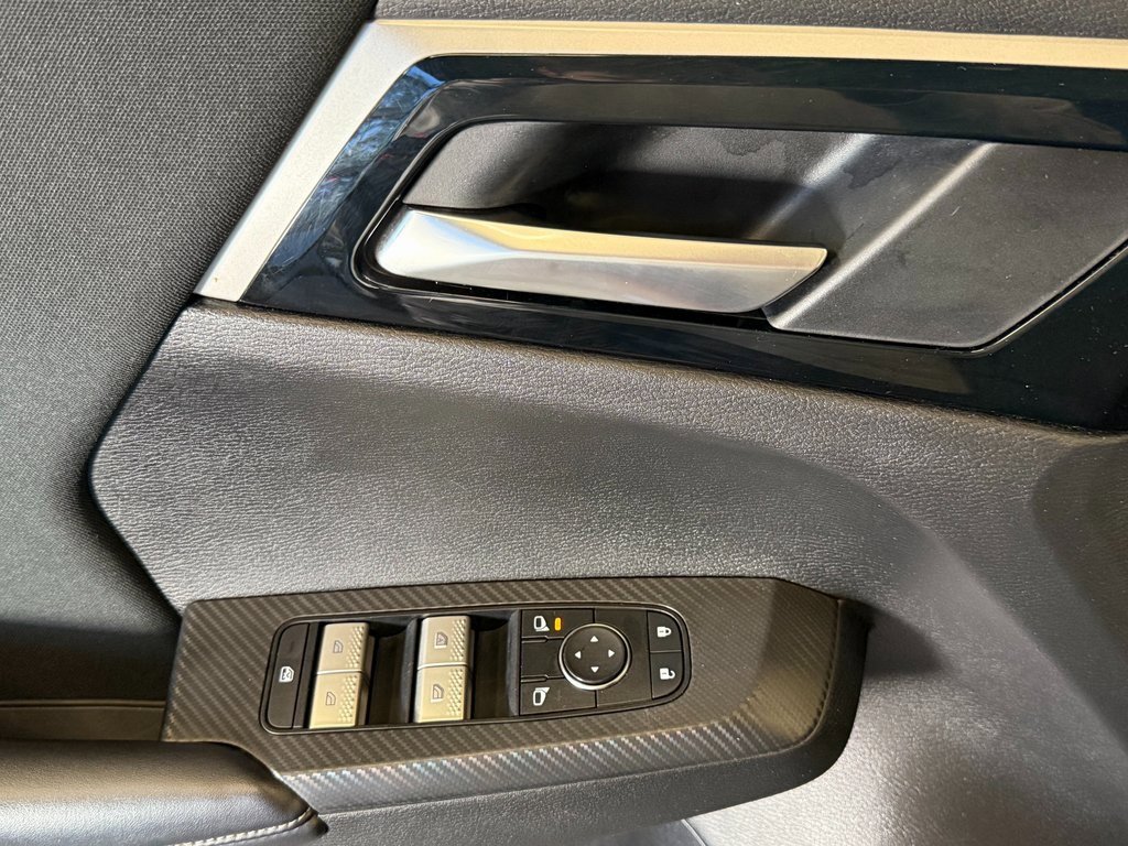 Used 2023 Mitsubishi Outlander ES image 17