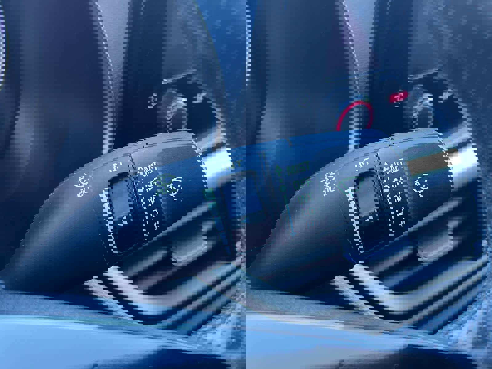 Used 2023 Kia Forte GT-Line w/ GT-Line Premium Package image 18