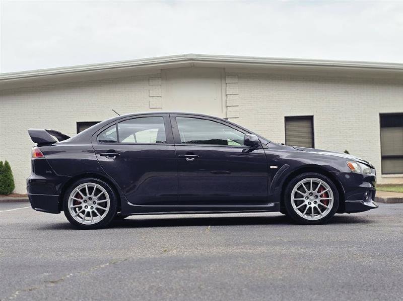 Used 2010 Mitsubishi Lancer Evolution GSR AWD/4WD image 13