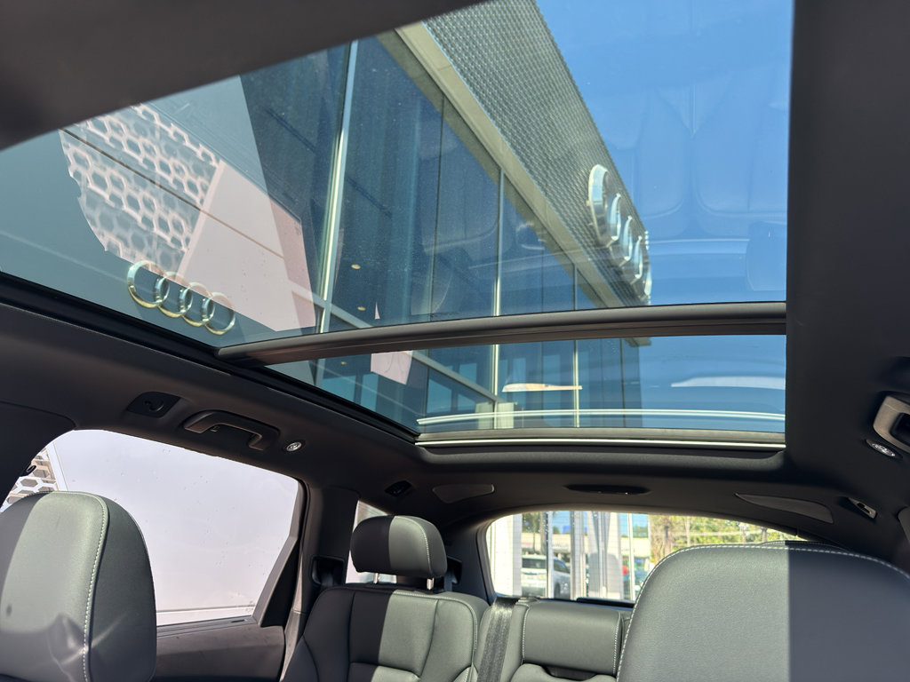 Used 2025 Audi Q7 2.0T Premium Plus w/ Premium Plus Package image 30