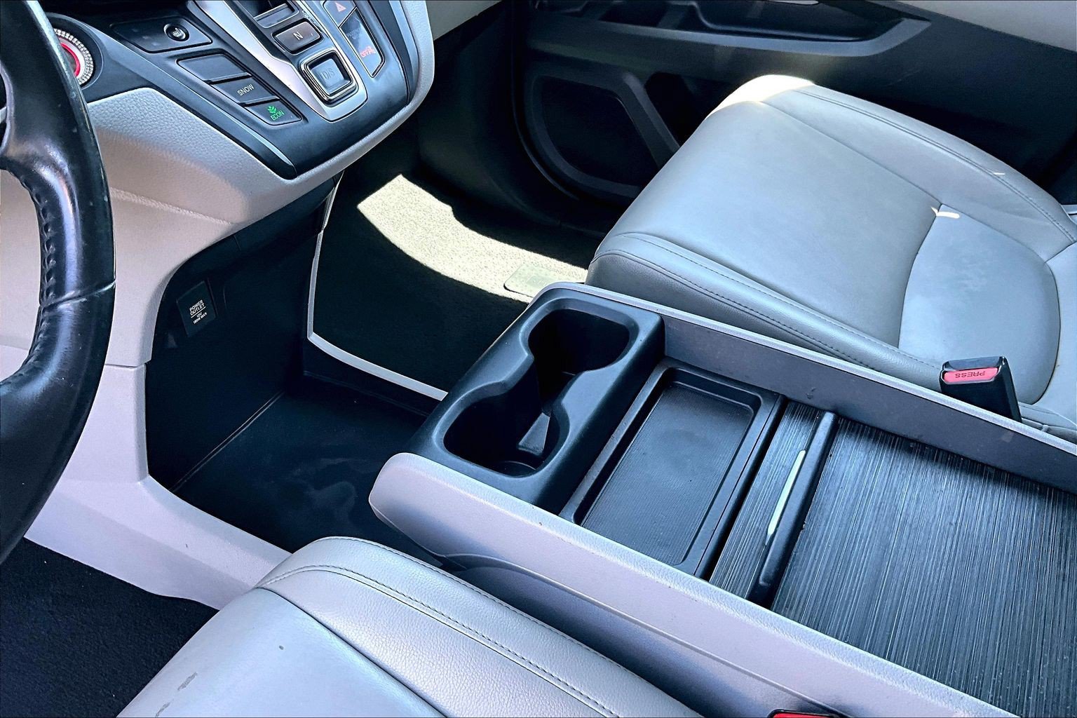 Used 2018 Honda Odyssey EX-L image 13