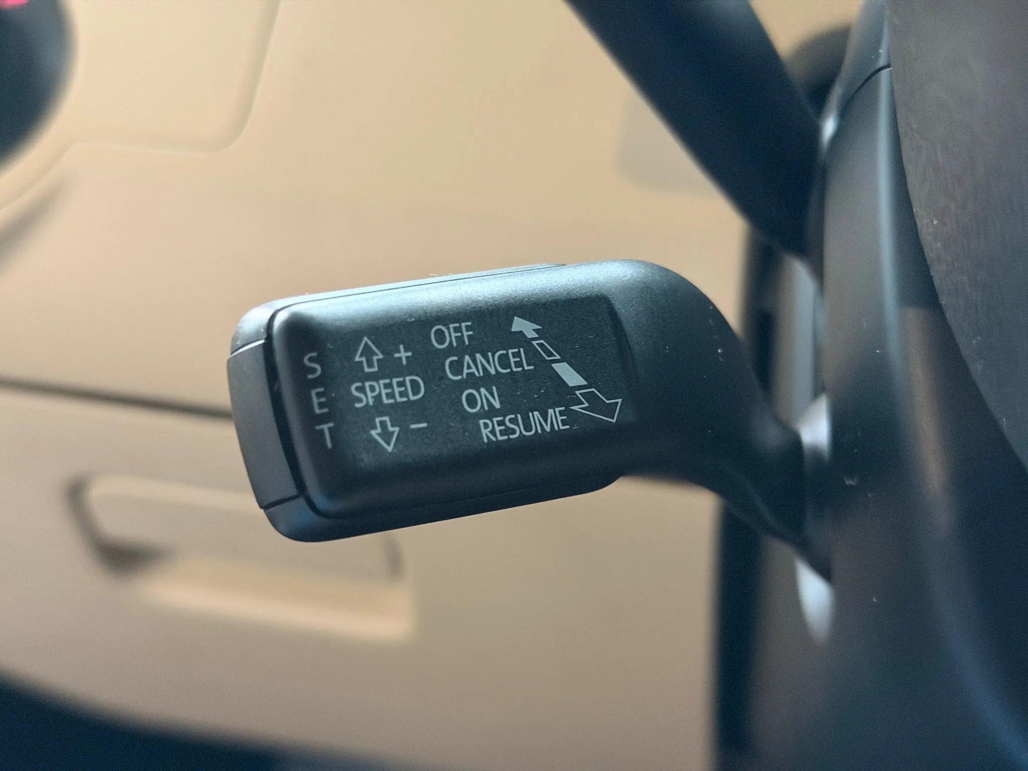 Used 2015 Volkswagen CC Sport image 38