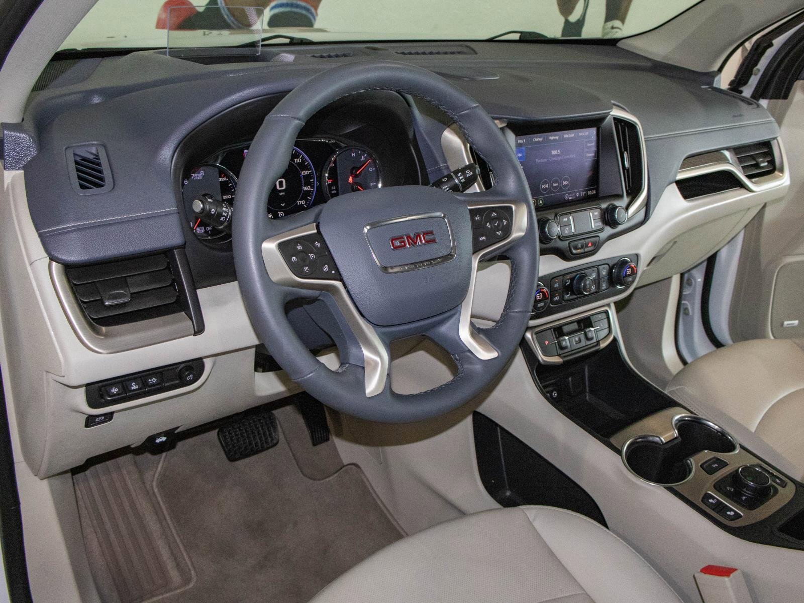 Used 2023 GMC Terrain Denali image 6