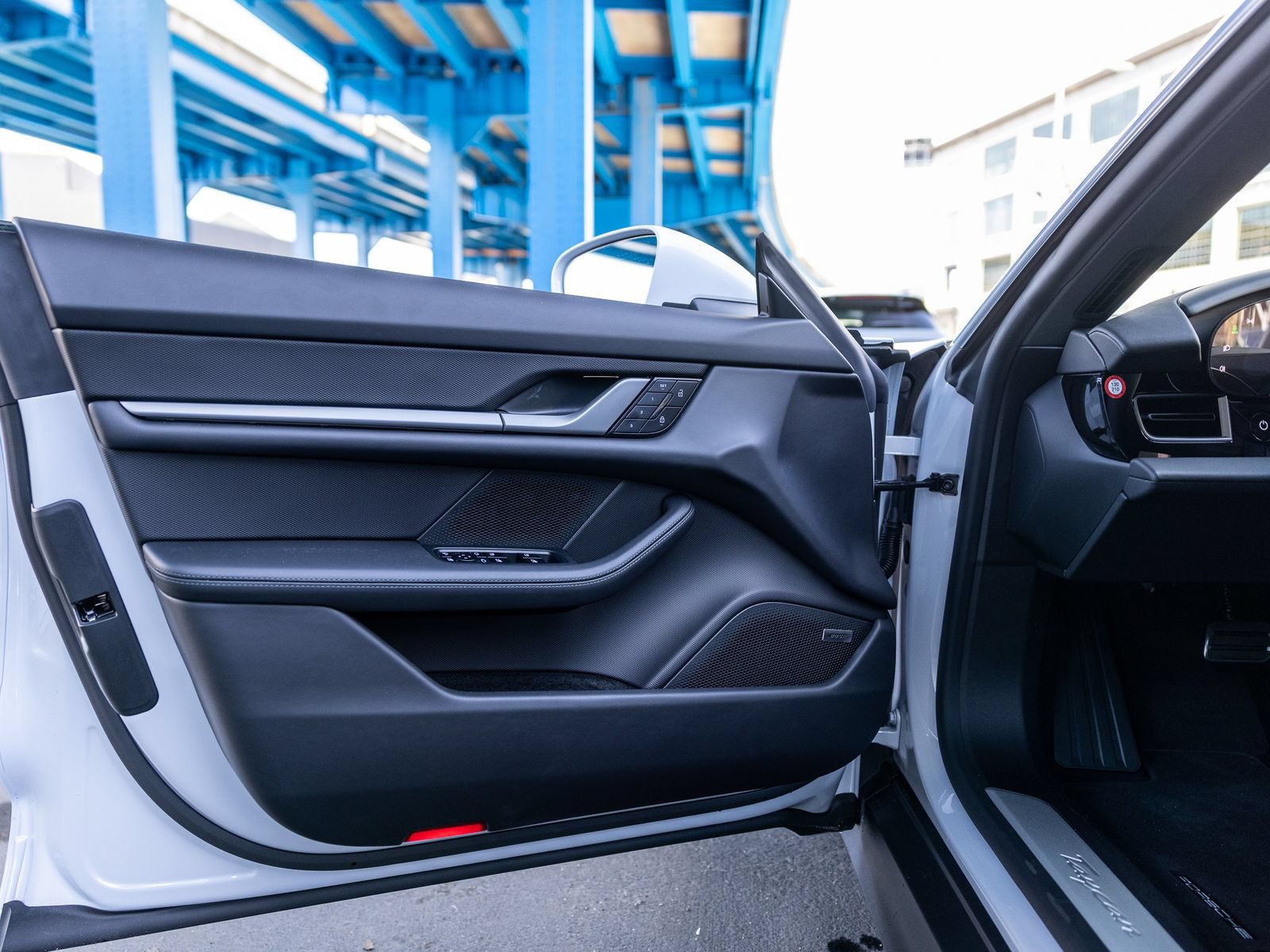 New 2026 Porsche Taycan RWD image 39
