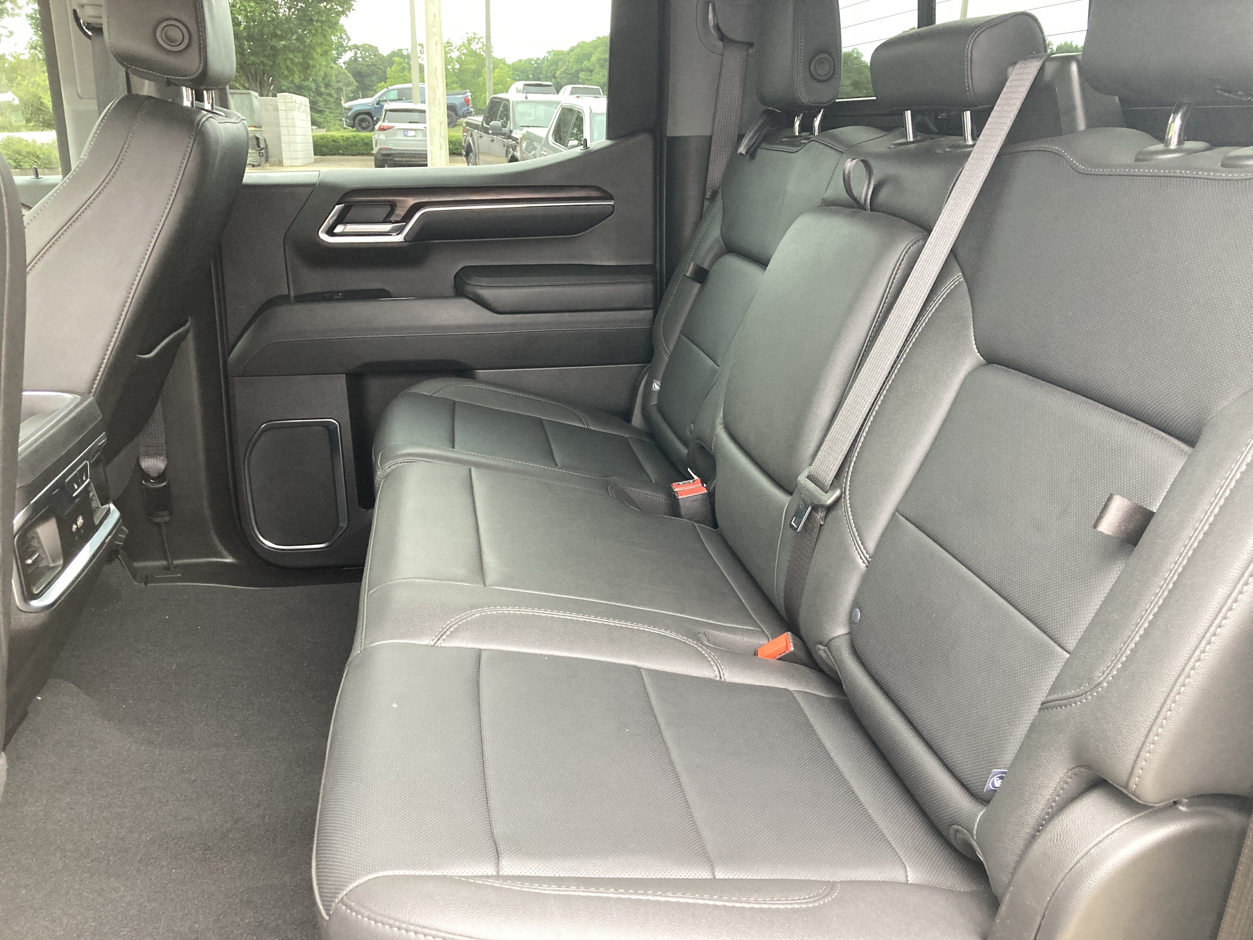 Certified 2024 GMC Sierra 1500 SLT w/ SLT Premium Plus Package AWD/4WD image 14