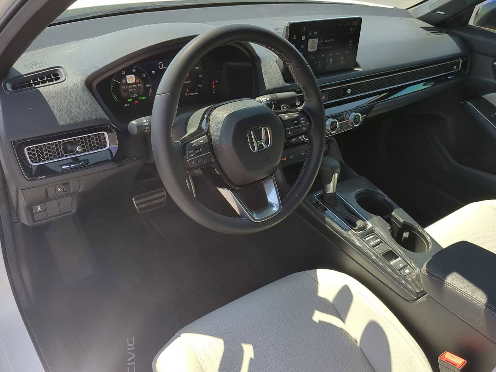 Used 2025 Honda Civic Sport Touring image 15