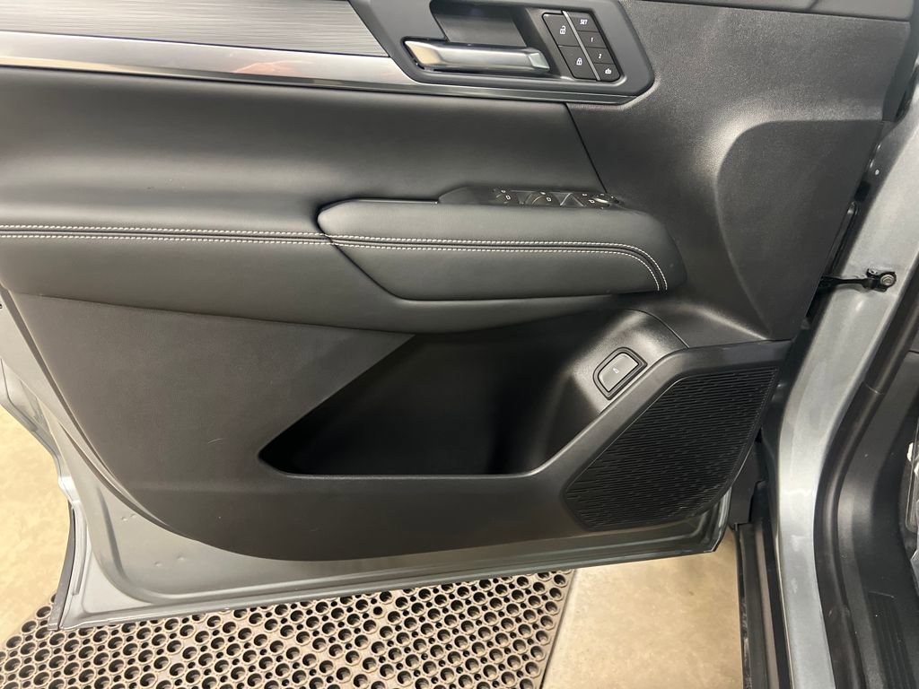 New 2026 GMC Terrain Elevation w/ Elevation Premium Package image 14