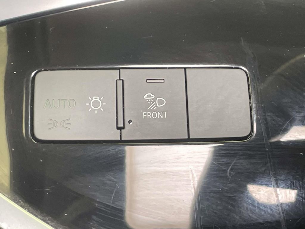 Certified 2023 Audi Q3 2.0T Premium Plus w/ Premium Plus Package image 35