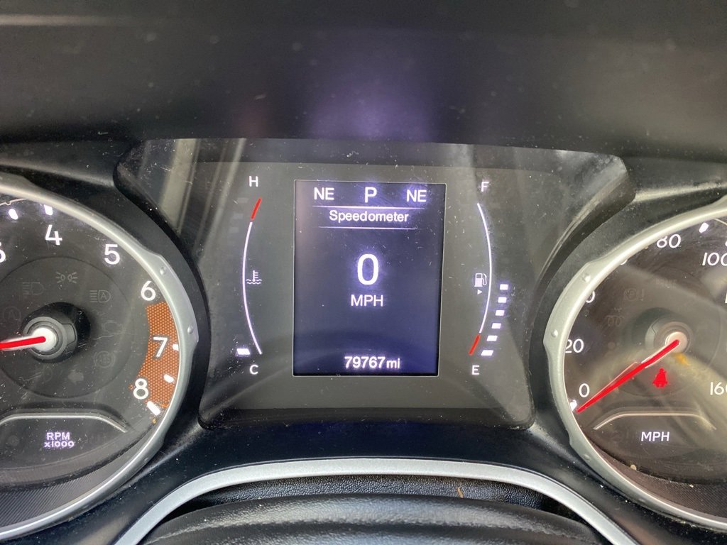 Used 2017 Jeep Compass Latitude image 25