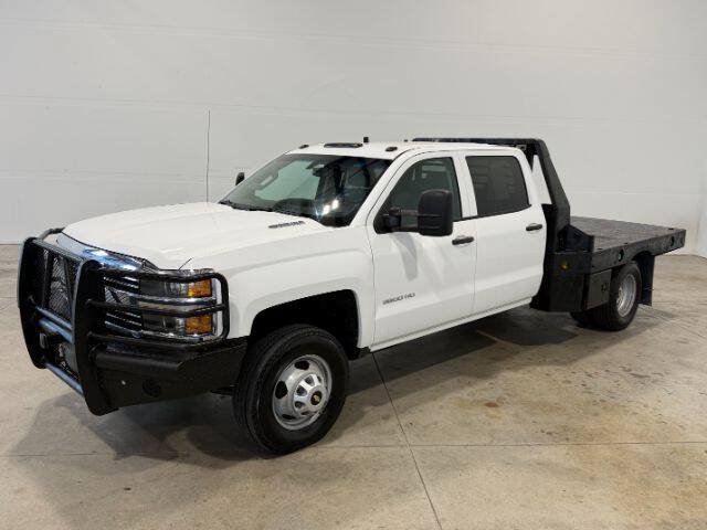 Used 2015 Chevrolet Silverado 3500 W/T w/ WT Convenience Package AWD/4WD image 2