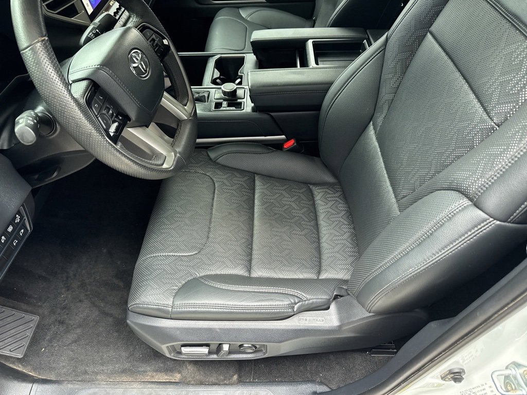 Used 2024 Toyota Tundra Limited image 14
