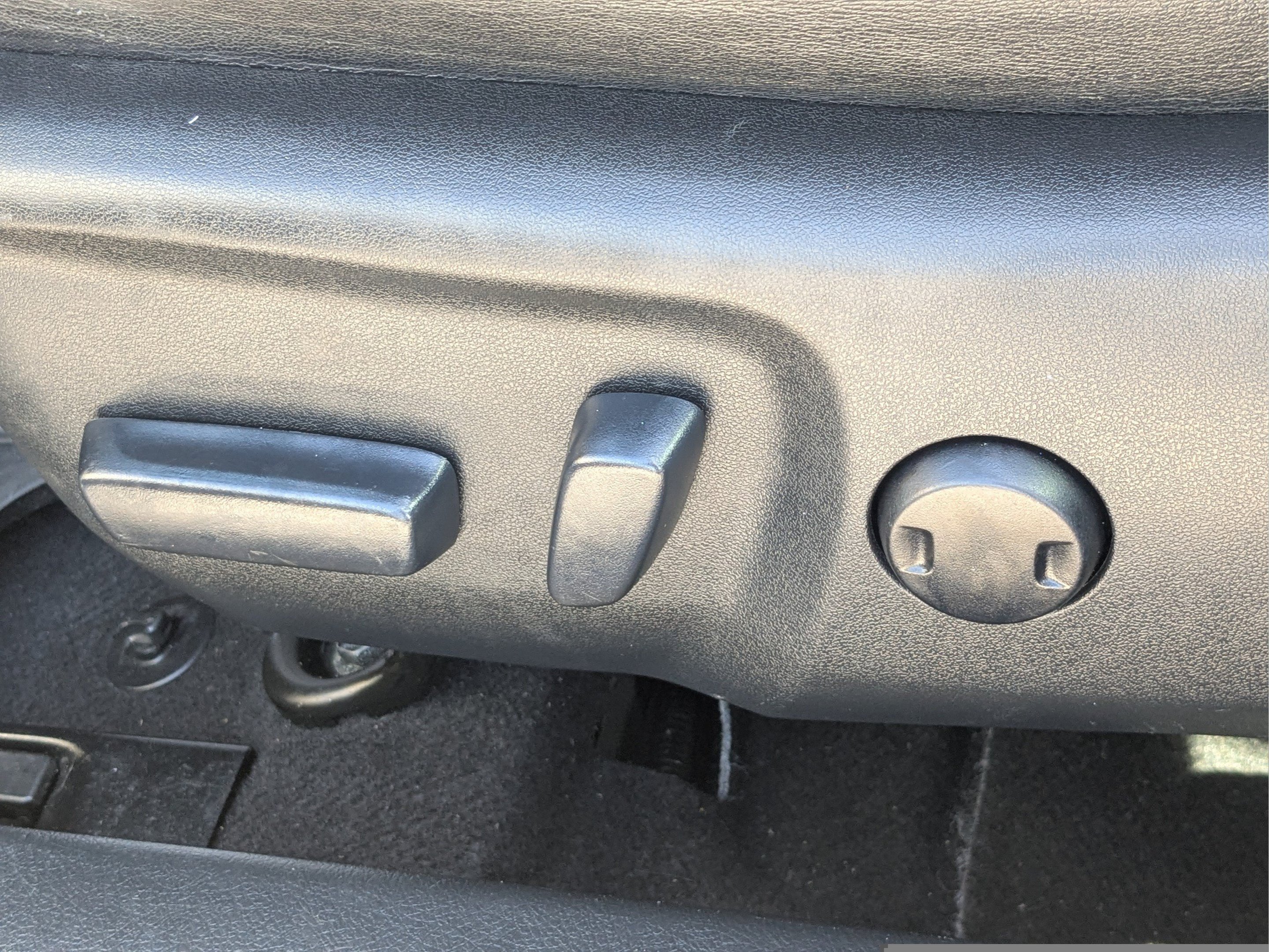 Used 2020 Nissan Sentra S w/ Trunk Package FWD image 22
