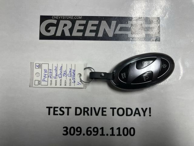 Used 2024 Hyundai Elantra SEL image 24