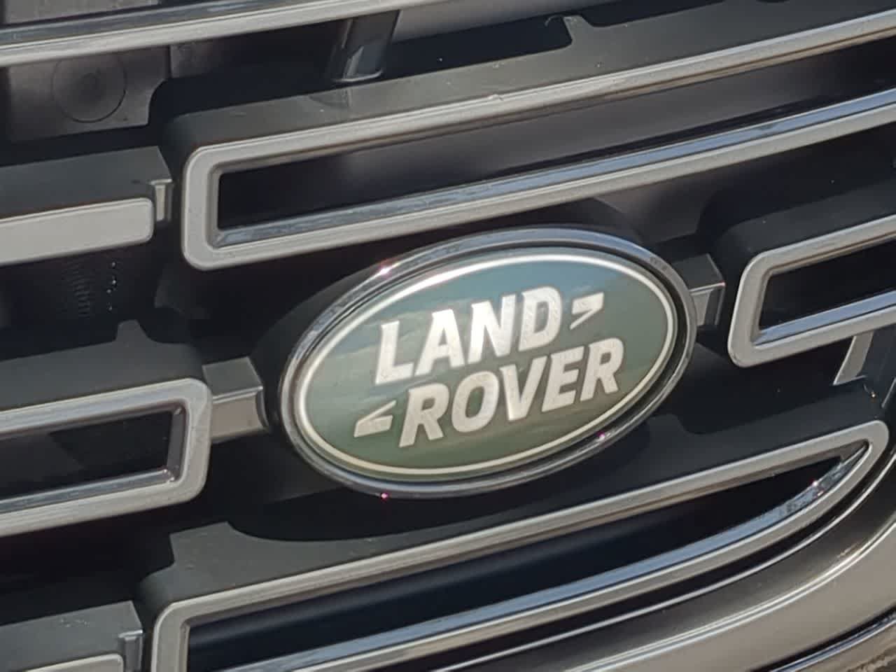 Used 2026 Land Rover Range Rover Velar Dynamic SE AWD/4WD image 12